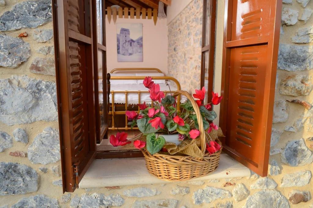 A Small Paradise In Mani With Local Hospitality Orovas Esterno foto